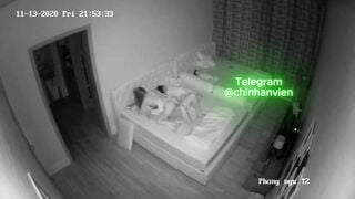 Hack camera vợ dâm cưỡi ngựa , rên cực nứng tình