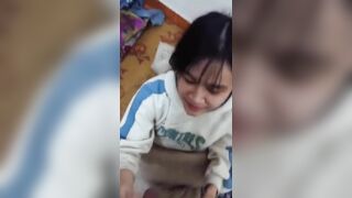 Mày cứ bú đi tao rửa kĩ lắm rồi, ngậm zô