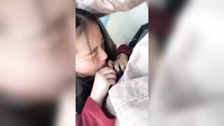 Em học sinh c3 bú cặc to dâm đãng bắn tinh đầy mồm doggy dâm đãng hàng ngon