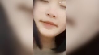Các anh vào xem bé biến hình nè