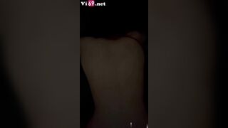 Vừa chọn phim sex xem, Vừa djt nhau để học 69 tư thế