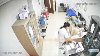 Bệnh viện đặt camera quay lén chị em khám phụ khoa