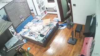 Hack cam gái xinh bím nhiều lông