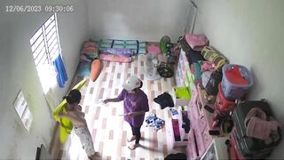 Hack cam gái xinh