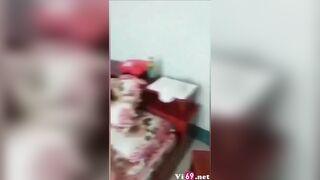 Anh chồng tâm lý quá đứng quay phim cho 2 thằng bạn chơi vợ không bao