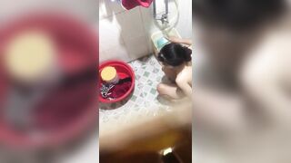 Quay lén em gái lồn nhiều lông