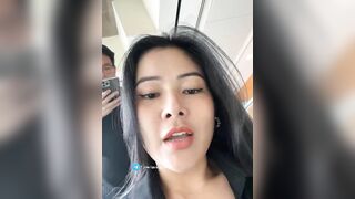 Đi thư viện cũng nứng