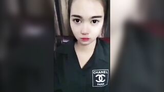 2 thằng khốn nạn bắt con bạn thân bú cu , dí cặc vào mồm day bú cu địt mà không được
