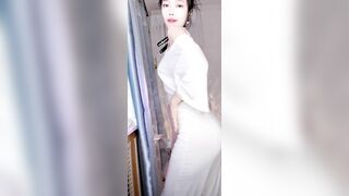 Em gái Hot TIKTOK china tow 2025