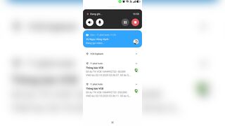 Gái xinh móc lồn 7