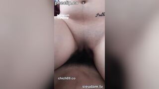 Clip hot, Thúy Vy 2ka8 Bị thg bạn dạy cách Bú cu rồi phá trinh