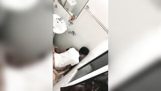 Shock, Đôi Học sinh Lén Thủ dâm cho nhau ở Cafe đông người bị phát hiện