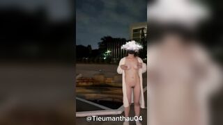 Con bồ khoe lồn trước trường đại học