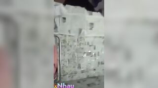 Em gái lên cơn nứng trốn vào phòng thủ dâm