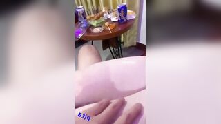 Đang nhậu thì đè con bạn thân ra đụ luôn