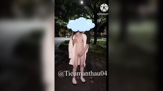 Vợ chiều chồng ra công viên cho người lạ bóp vú bú lồn