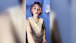 Chồng vắng nhà- E quỳnh nứng lồn thủ dâm phọt nước.