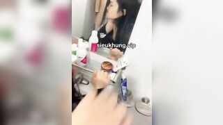 Cẩn thận khi cho bạn mượn điện thoại, ThgSV leak clip djt nhau của bạn