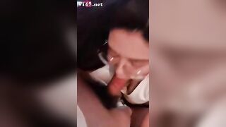 em gái bú cu nuốt cả tinh
