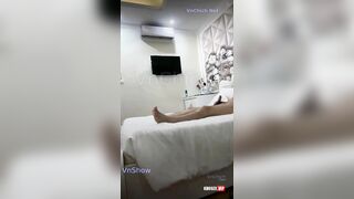 Clip sex Tàu khựa qua Việt Nam chơi gái còn livestream trên SWAG live – Phần 18 (Ngọc