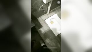 Lén địt nhau trong nhà vs trung tâm thương mại mà rên to cho phòng kế bên nghe thấy