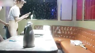 Đi Karaoke hát thì không lo hát mà gọi gái ra hát cùng rồi đè em nó ra chịch luôn P.6