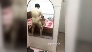 2 chị em vú to tranh nhau bú mút con cặc dâm đãng thích địt nhau tê lồn