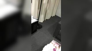Em nữu sinh kính cận bồn chứa tinh muốn xuất vô em ngon lành