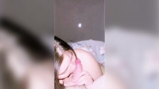 Clip Sex Em Gái Xinh Và Thằng Bạn Thân 2k4 Địt Nhau Ngoài Ban Công