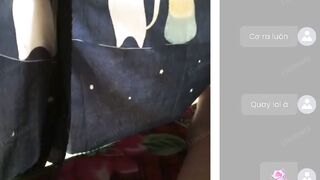 Chat sex mất phí em gái non xinh