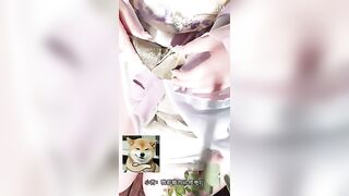 Lừa xem vú nhân viên mặc đồ Kimono