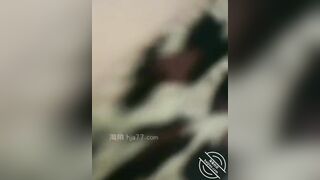 Gạ con bạn thân qua phòng chơi nào ngờ bị đè ra đụ phải xin tha