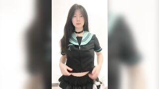 Gái xinh show hàng p4