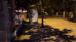 Bắt e Người Yêu Bú cu ở Công Viên bị Phát hiện, Three Some djt tập thể