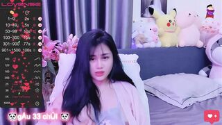 Clip Hot Anna Gấu Vú Khủng Livestream Nói Chuyện Dâm