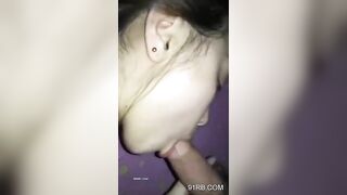 Vừa ra đóng cửa là em lao vào bú cu liền như bị bỏ đói lâu ngày 3