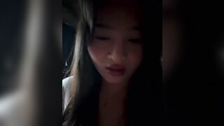 Em gái chubby vú to thủ dâm khoe hàng gạ trai kiếm tiền