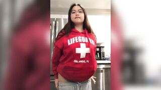 Ambiiyah chubby Châu Á lồn múp P2