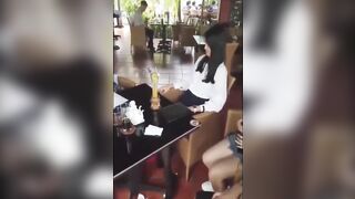 Độc lạ, Nữ diễn Viên Cho bóp Vú thử hàng Khi Quay Cảnh 18+