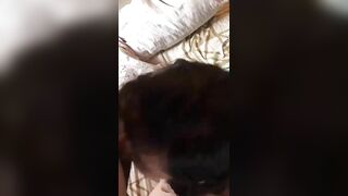 Đưa em ra ban công chung cư đổi gió mà em chưa kịp sướng anh đã xuất tinh rồi