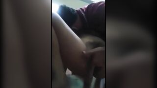 Móc cái lồn múp điêu luyện vú to rên la kích thích dâm đãng