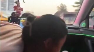 Dạy em gái xinh lái xe em nó trả công bằng cách búmuts con cặc
