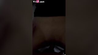 Đổ bia vô bướm còn bắt em diễn mặt dâm
