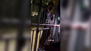 Người yêu đến nhà vác cặc cho người yêu bú cu sục cặc trước của nhà bị quay lại