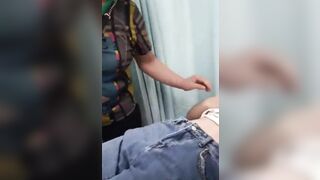 Tên bác sĩ khốn nạn lén quay bệnh nhân vú to non vkl