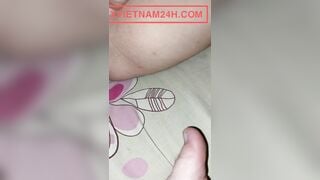 Nghịch Lồn mẹ Vợ xong Bú Vú, Hấp dâm xuất tinh vào bím khi cả Nhà Say