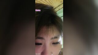 Seri thủ dâm Ngọc Nhi 2k niềm hân hoan của em khi thủ dâm cùng trái dưa Leo 🥒