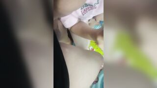 Cho vợ hát 1 lần 2 cây mic,vừa hát vừa bú cu