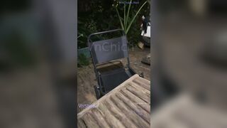 Gái dâm ra suối thủ dâm vú to lồn ngon gạ trai kiếm tiền