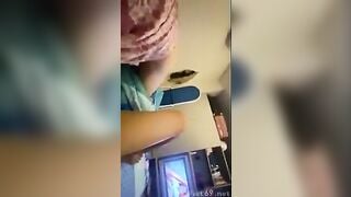 Đôi Bạn Thân nhà nghèo, Thủ dâm Móc Lồn Sục Cặc nhau mà ko dám djt